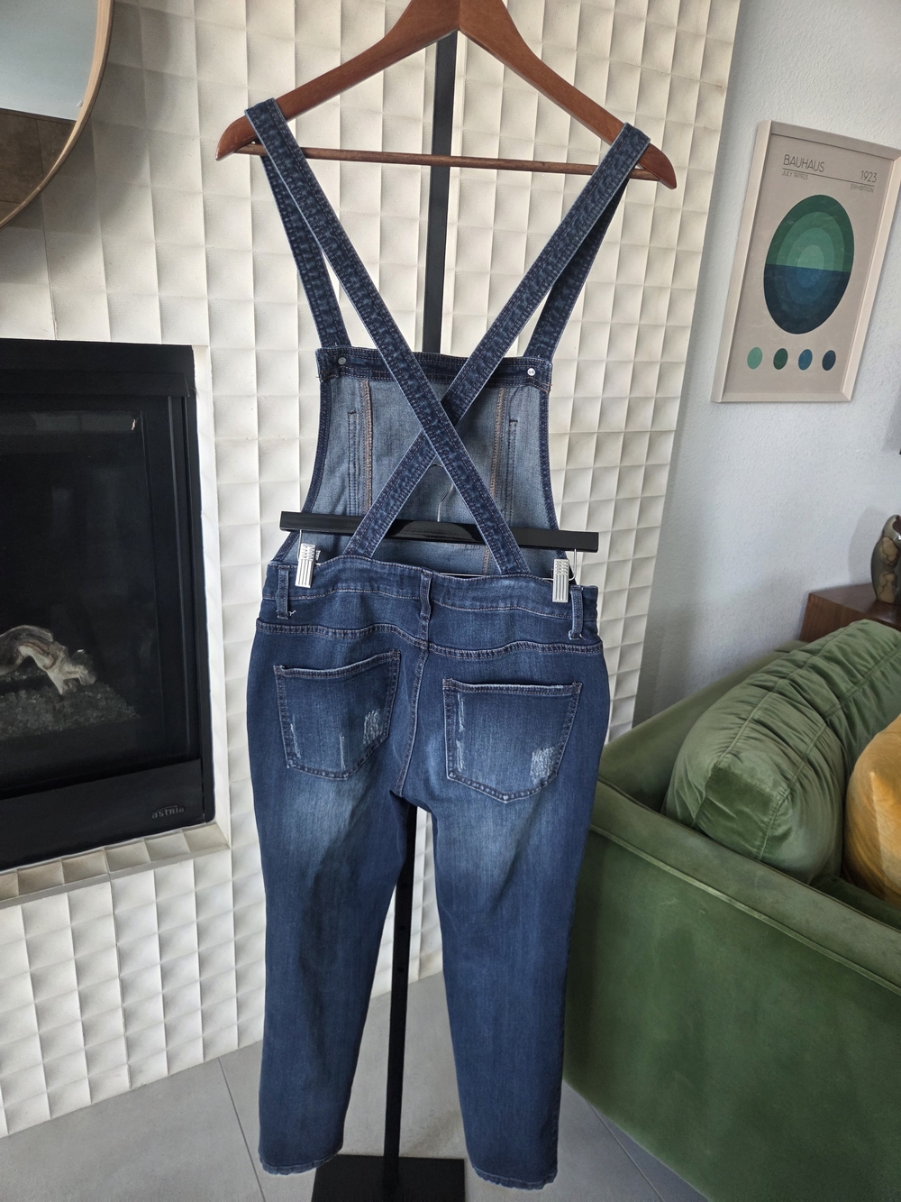 Free People Distressed Denim Overalls Medium Dark Wash Size 27 - 15" W Laid Flat - Picture 5 of 11